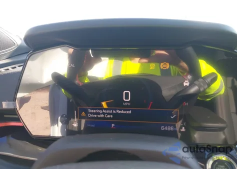 2025 Chevrolet Trax Fwd 2Rs z USA, uszkodzony, nr VIN KL77LJEP3SC268332